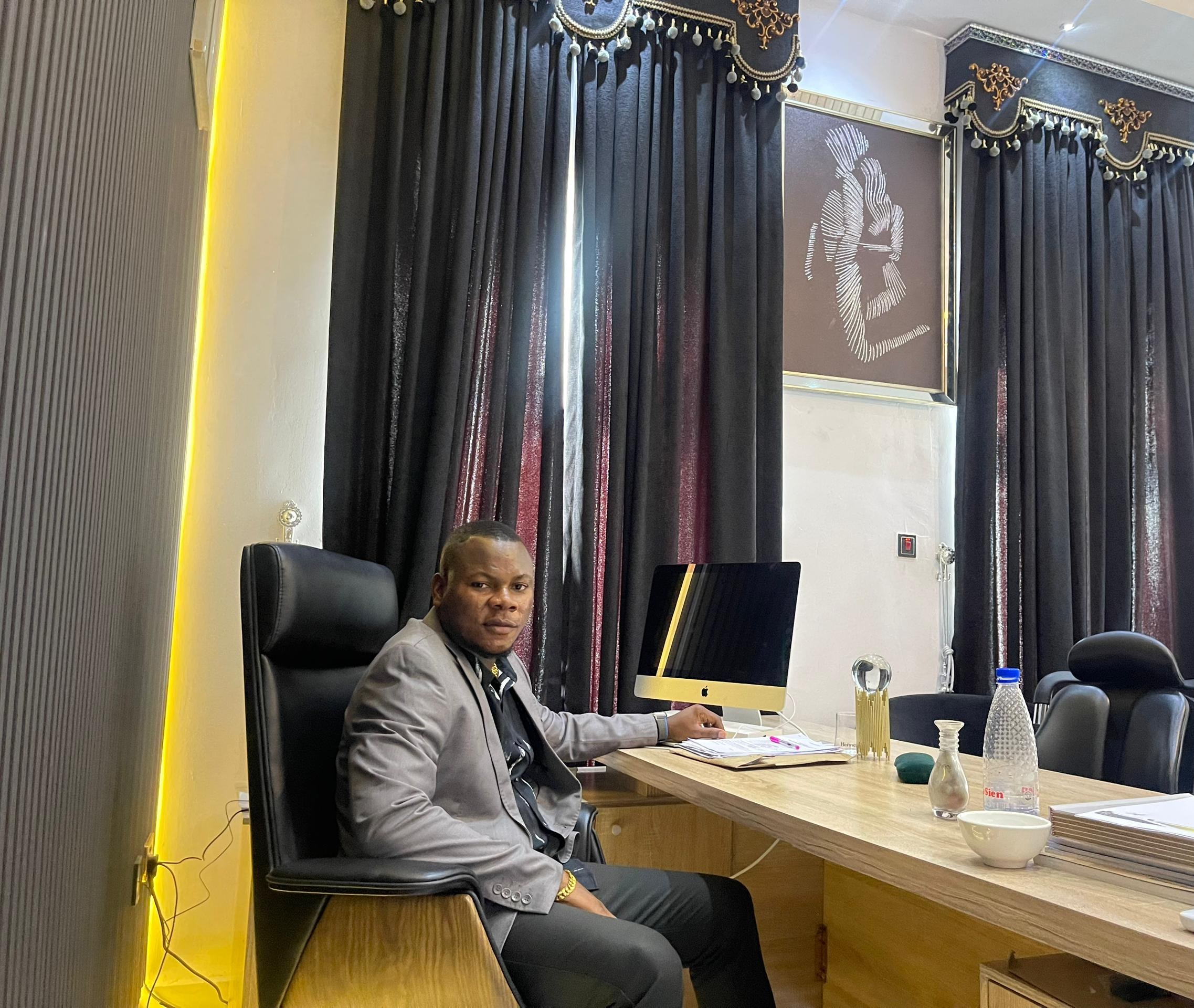 CEO - EQUI-FRANCTECH